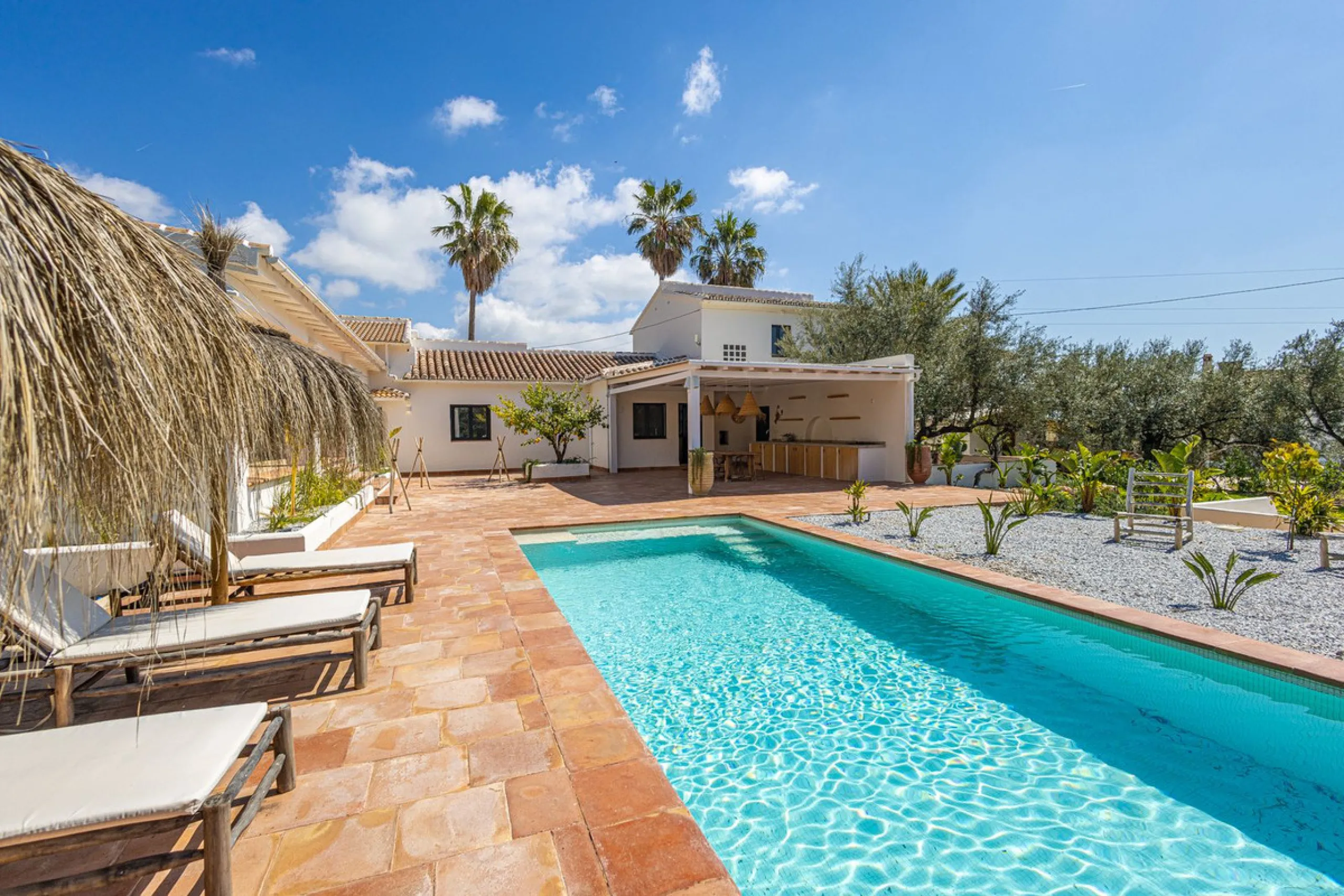Luxurious Cortijo with Endless Potential in the Heart of Andalusia