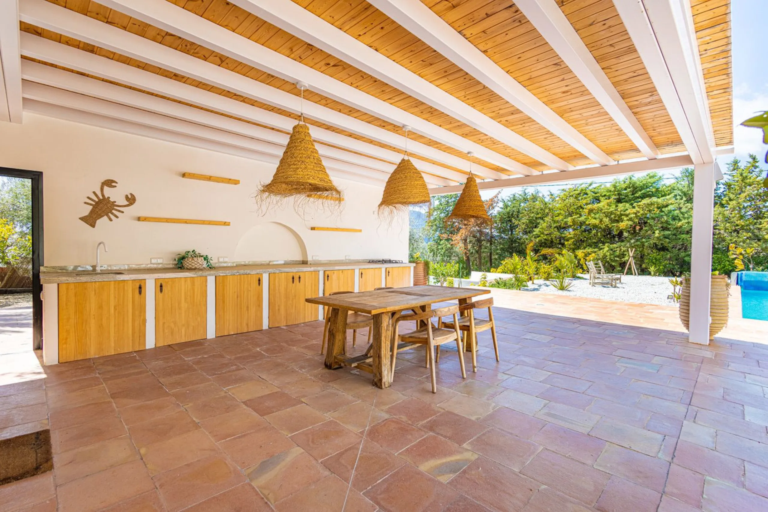 Luxurious Cortijo with Endless Potential in the Heart of Andalusia