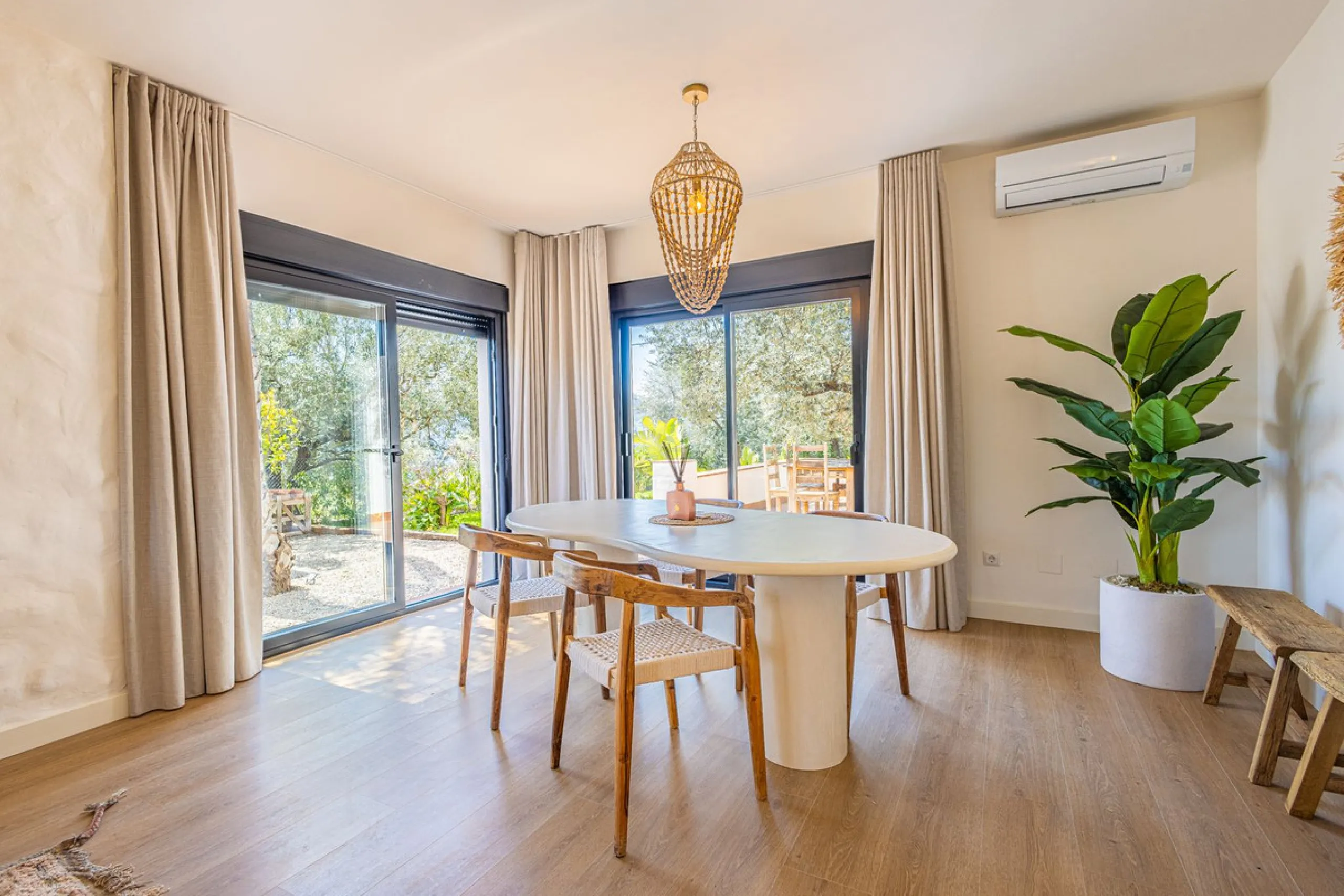 Luxurious Cortijo with Endless Potential in the Heart of Andalusia