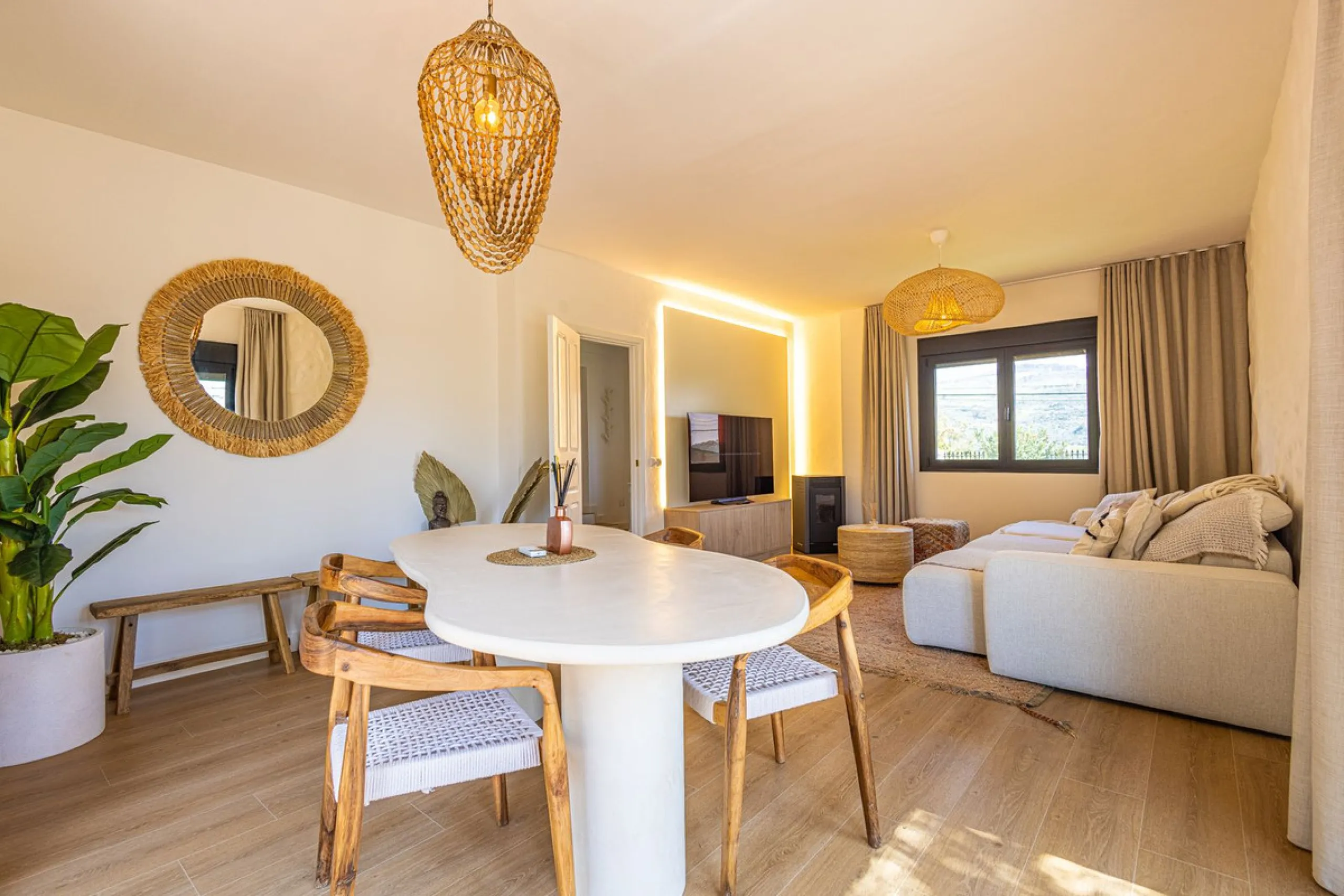 Luxurious Cortijo with Endless Potential in the Heart of Andalusia