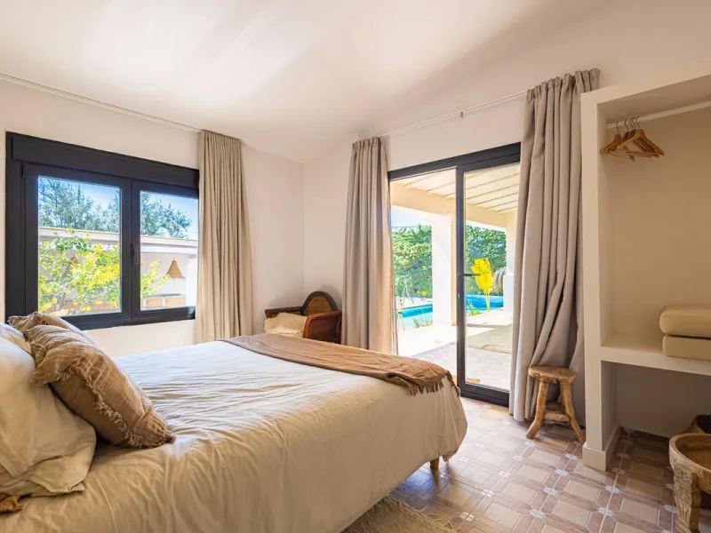 Luxurious Cortijo with Endless Potential in the Heart of Andalusia