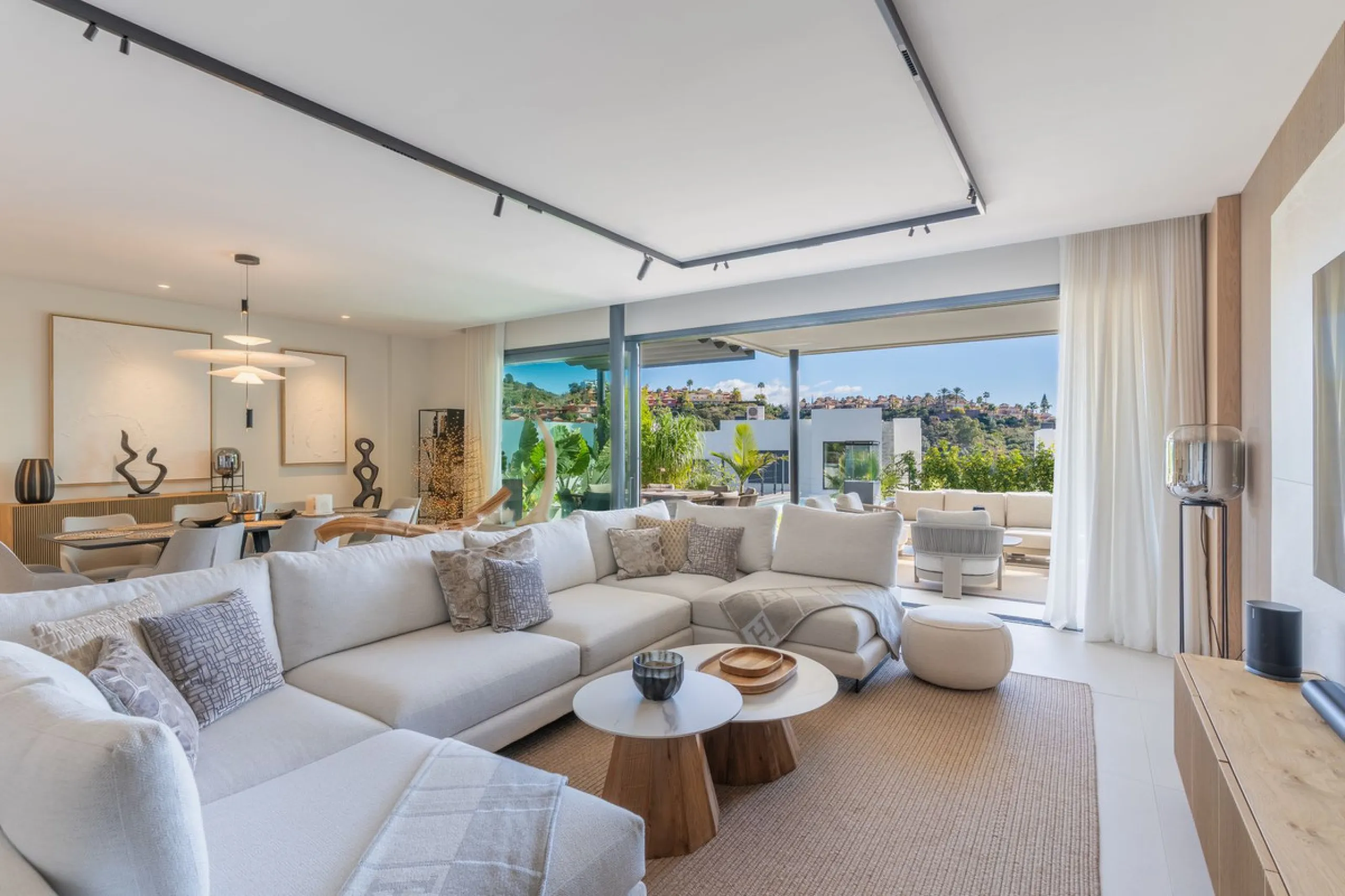 Exclusive Villa in Santa Clara