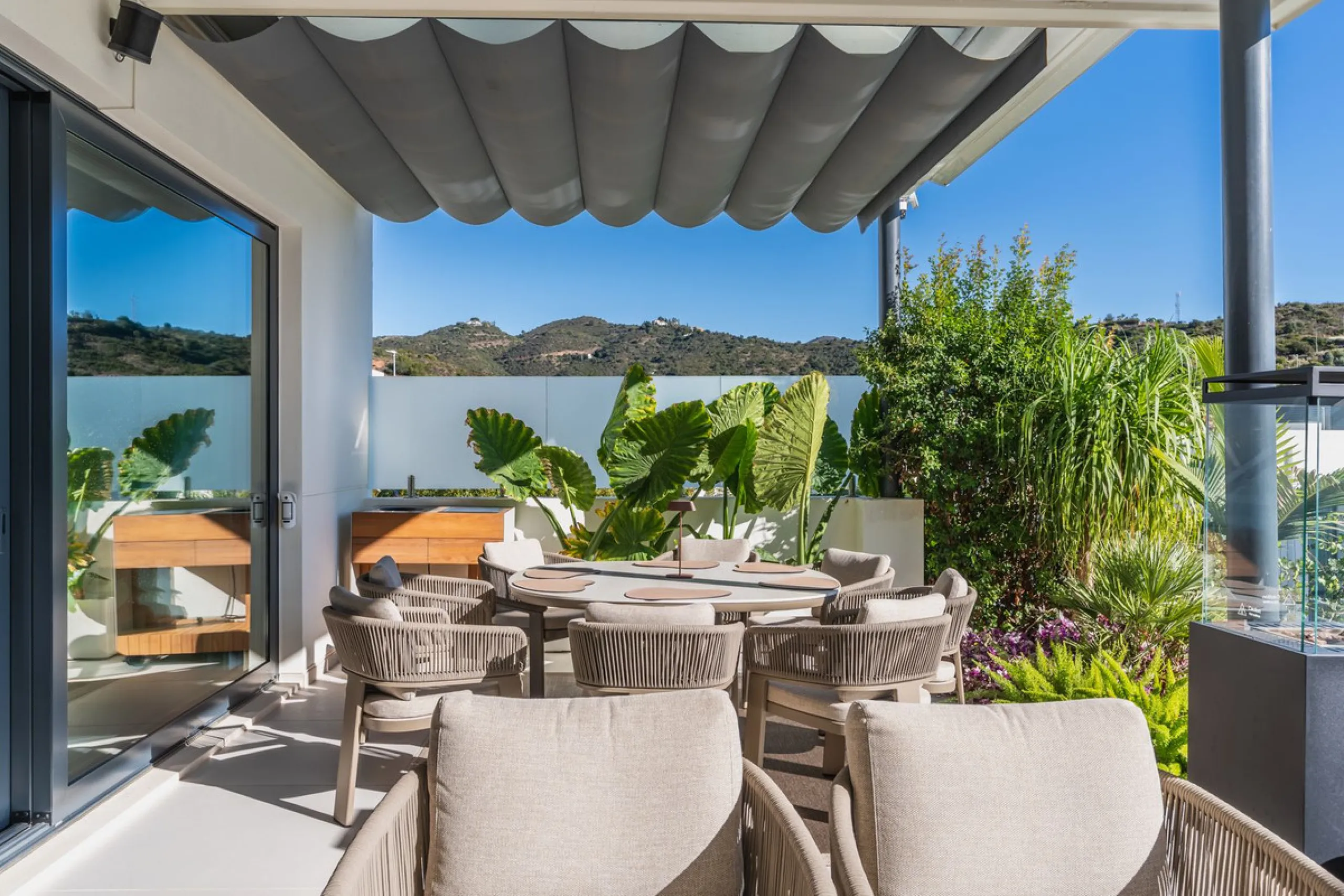 Exclusive Villa in Santa Clara