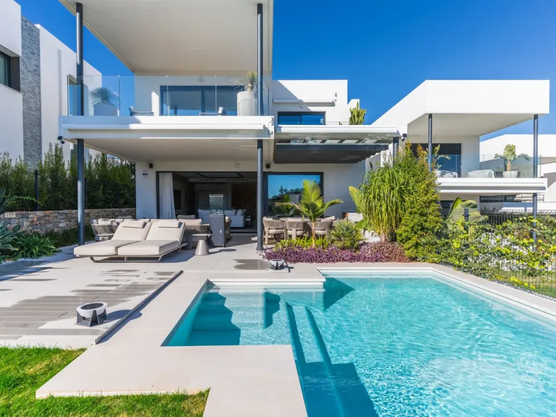 Exclusive Villa in Santa Clara