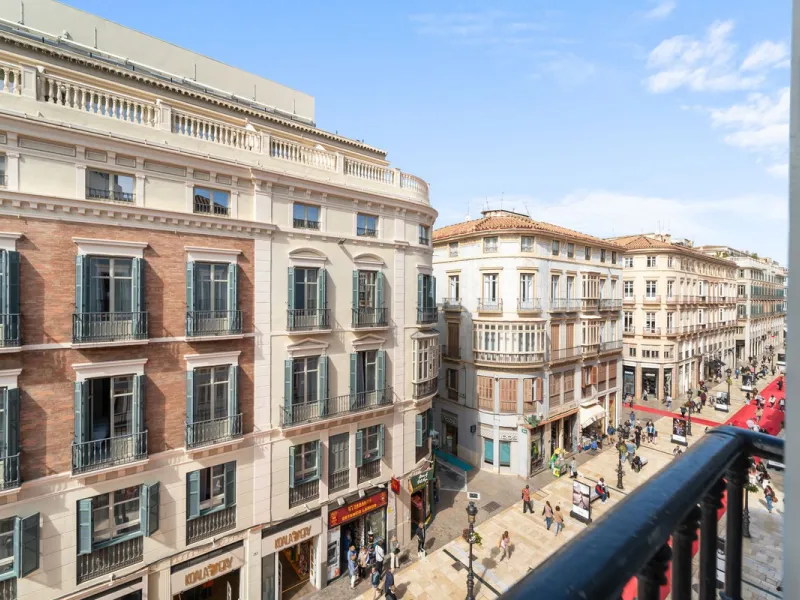 Apartment - Middle Floor Apartment в продаже в Málaga, Málaga. В доме 1 спален и 1 ванных комнат. Площадь дома 80 м²