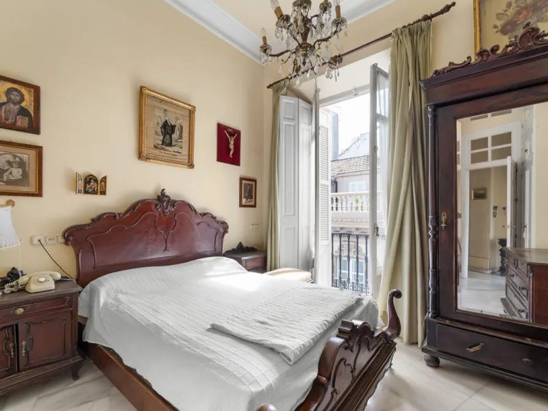 Apartment - Middle Floor Apartment в продаже в Málaga, Málaga. В доме 1 спален и 1 ванных комнат. Площадь дома 80 м²
