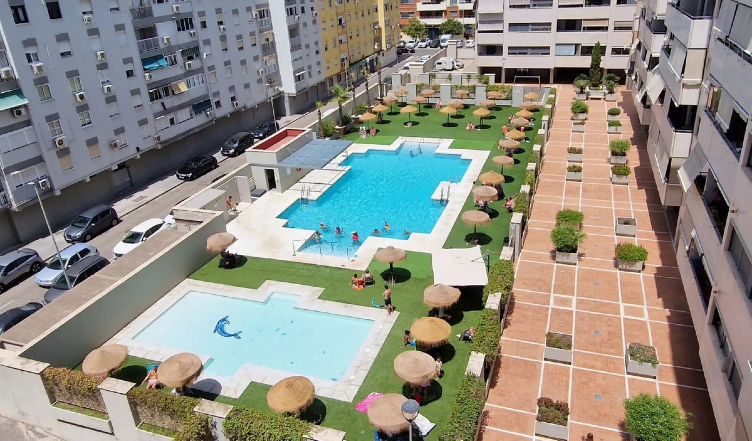 Middle Floor Apartment, Pacífico, Málaga Ciudad.