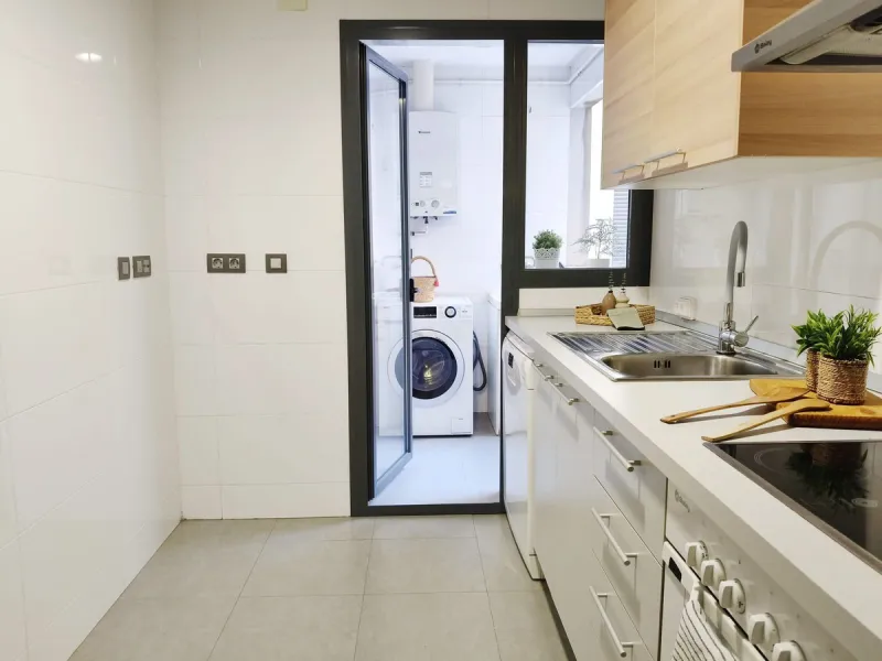 Middle Floor Apartment, Pacífico, Málaga Ciudad.