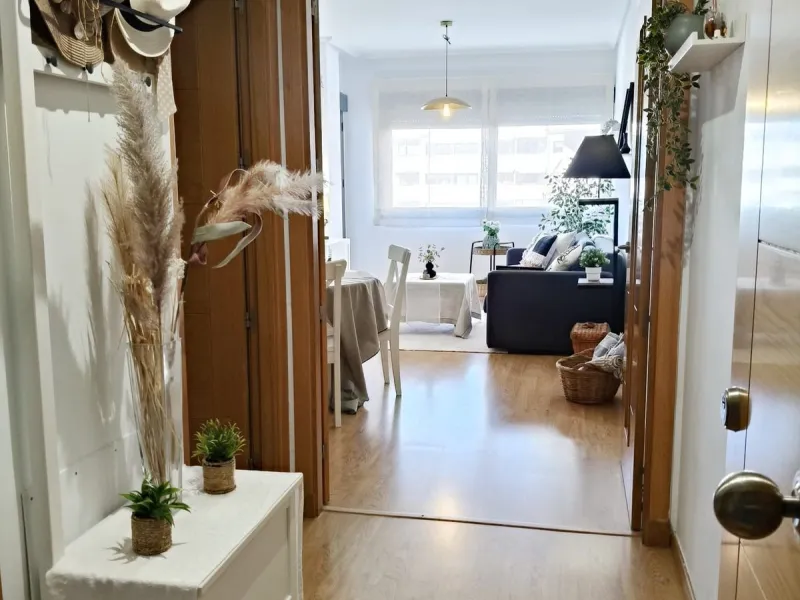 Middle Floor Apartment, Pacífico, Málaga Ciudad.