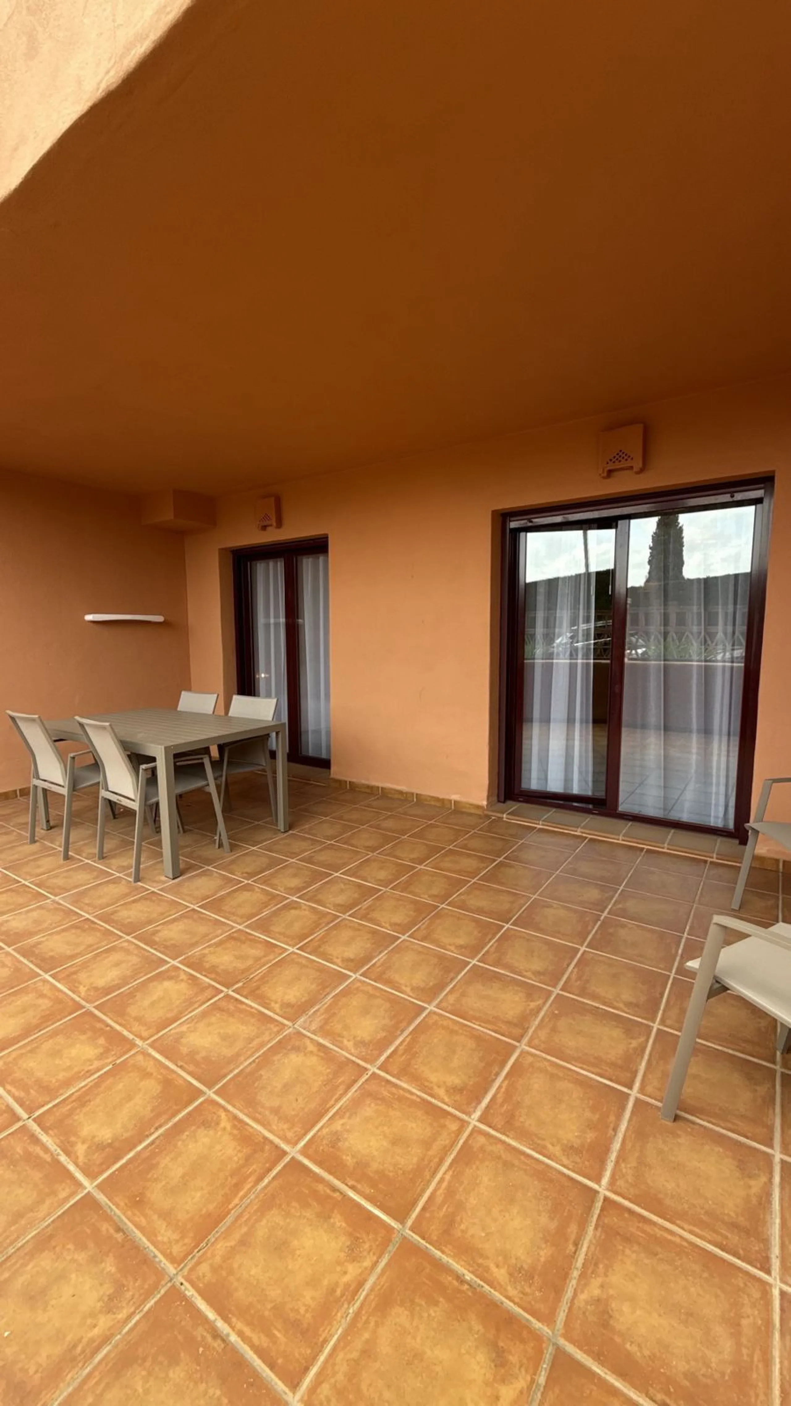 Ideal for golf lovers and investors