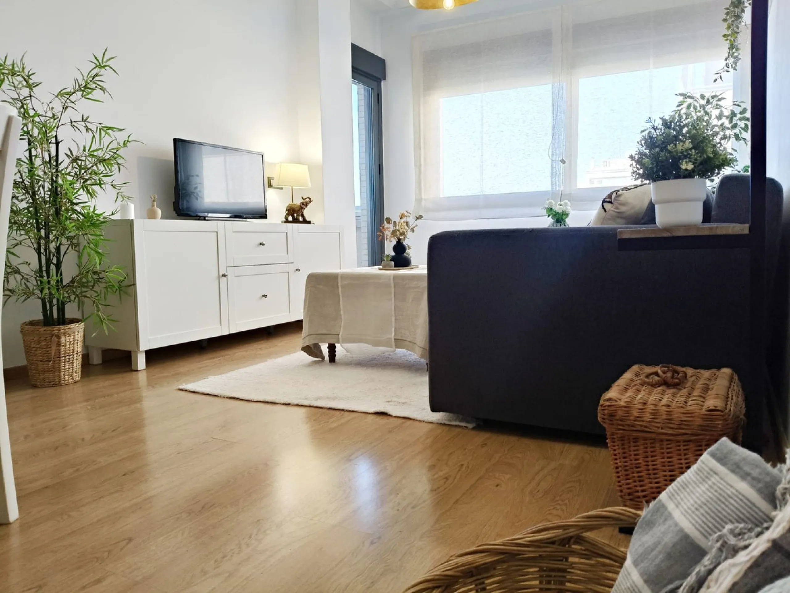 Middle Floor Apartment, Pacífico, Málaga Ciudad.