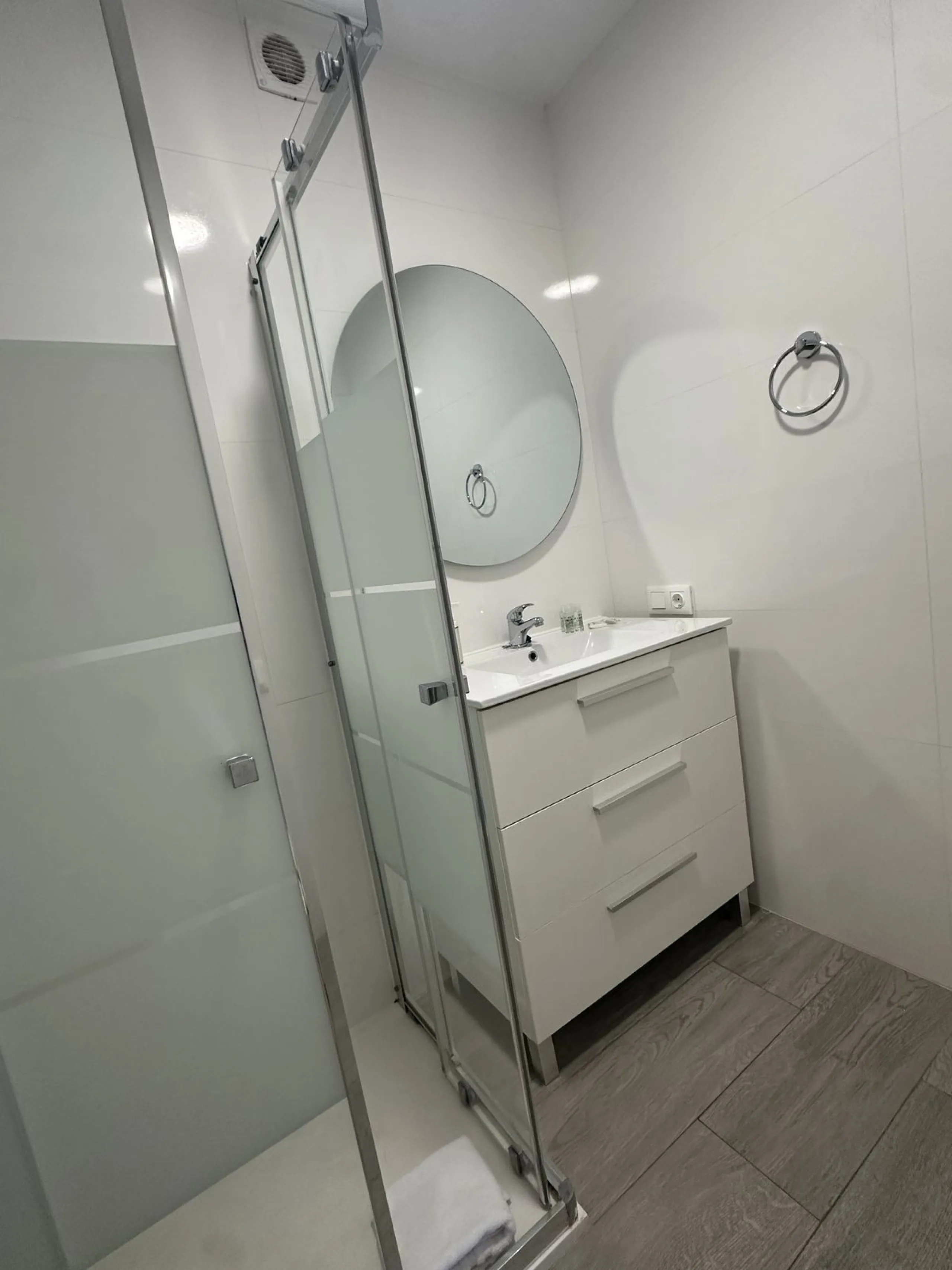 Studio for sale in Marino 2 building (Marbella center).