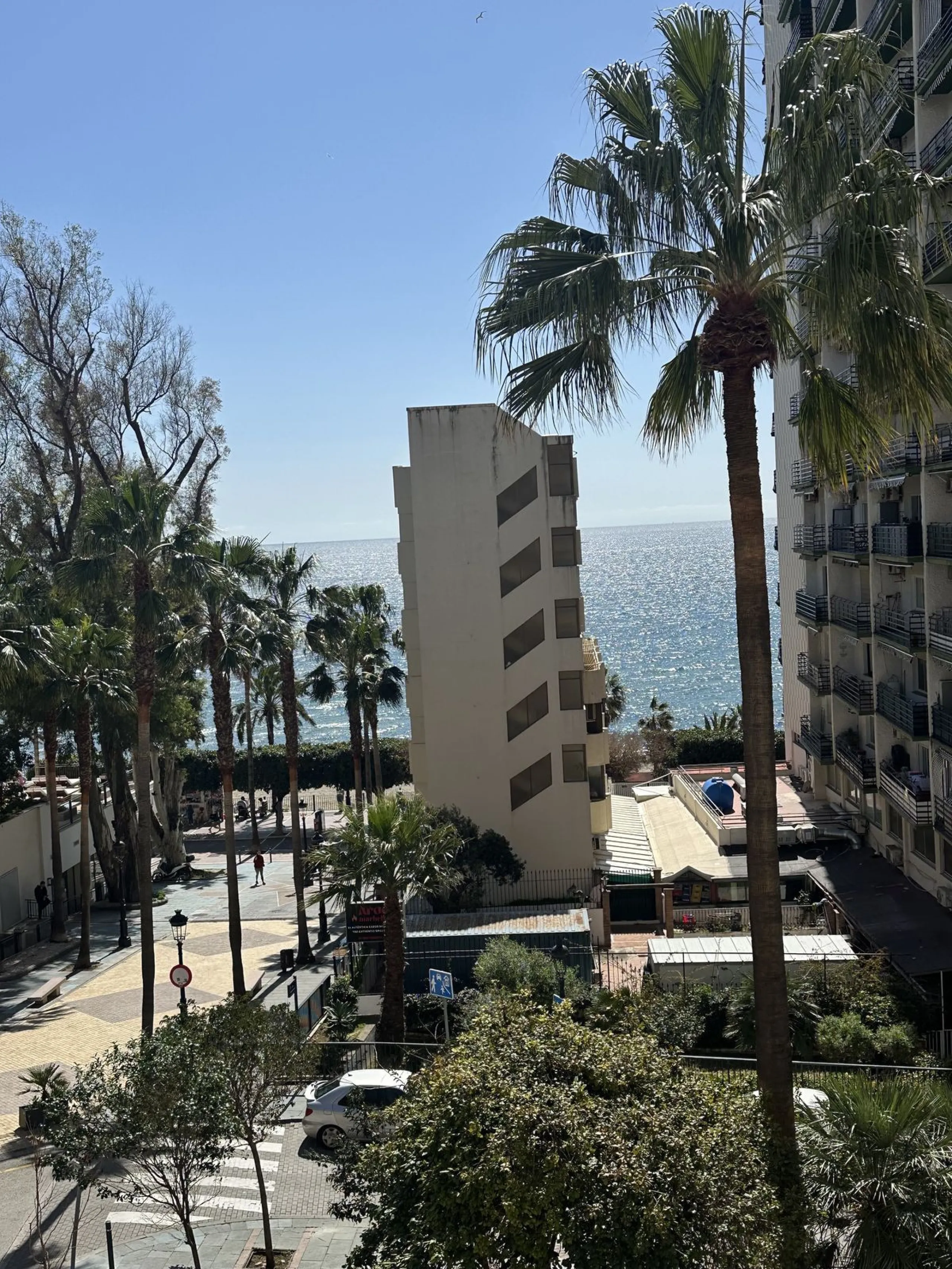 Studio for sale in Marino 2 building (Marbella center).
