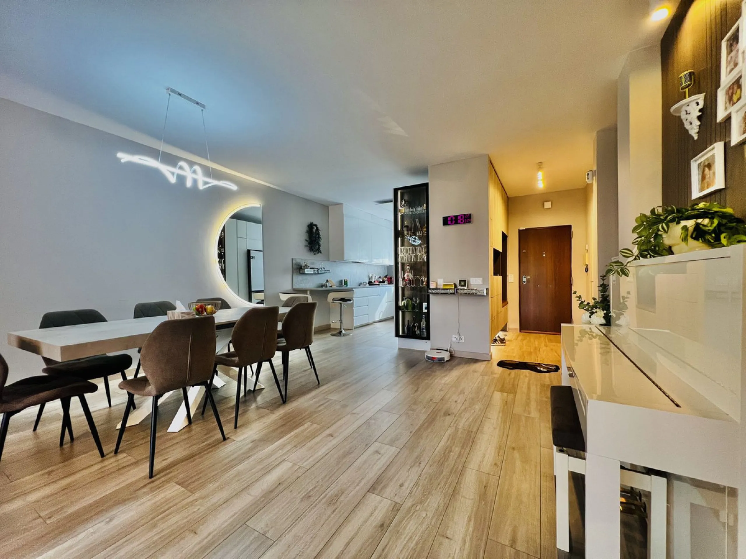 FULLY RENOVATED TOWNHOUSE IN ATALAYA – READY TO MOVE IN