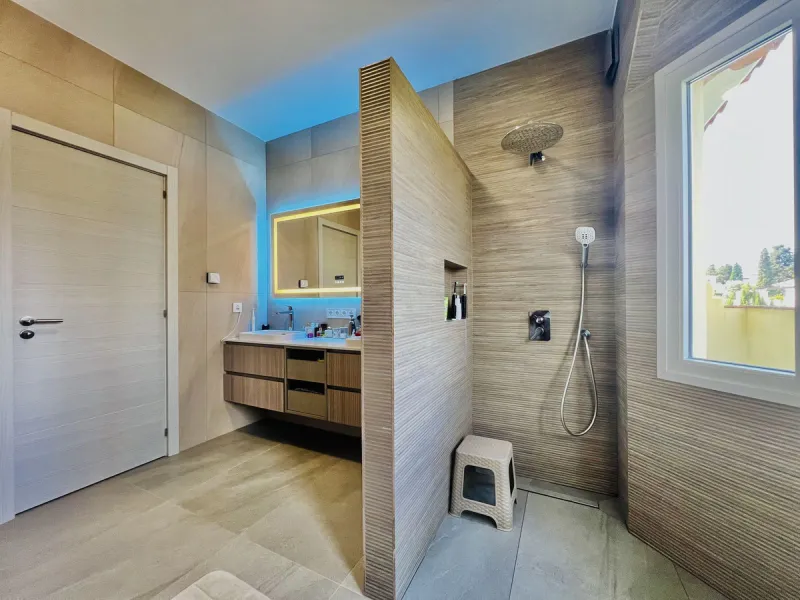 FULLY RENOVATED TOWNHOUSE IN ATALAYA – READY TO MOVE IN