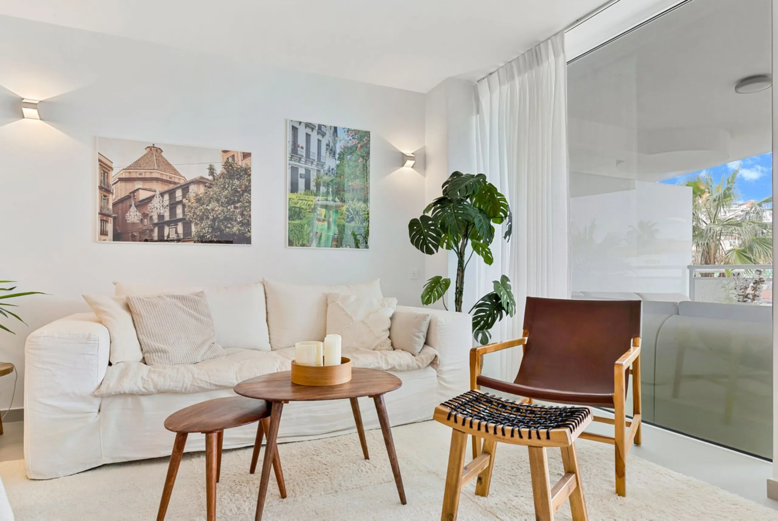 Beautifully Furnished Apartment with Private Garden