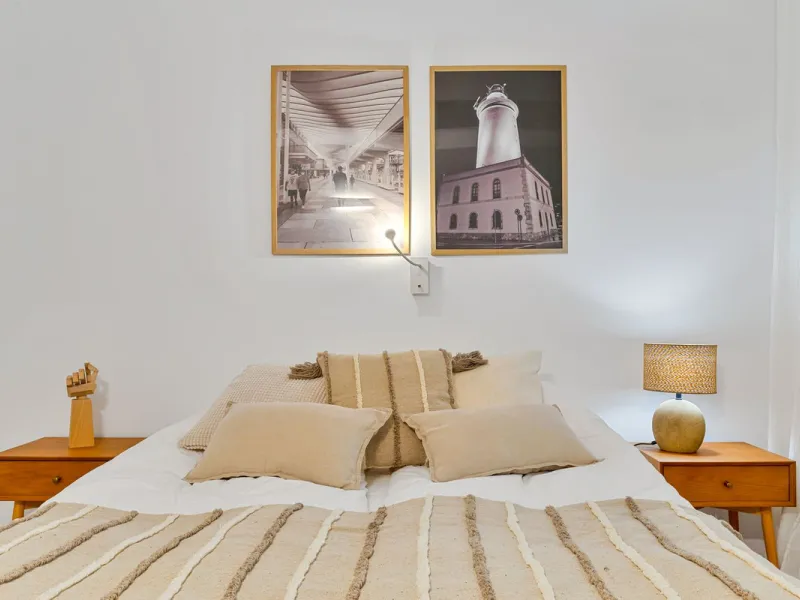 Beautifully Furnished Apartment with Private Garden