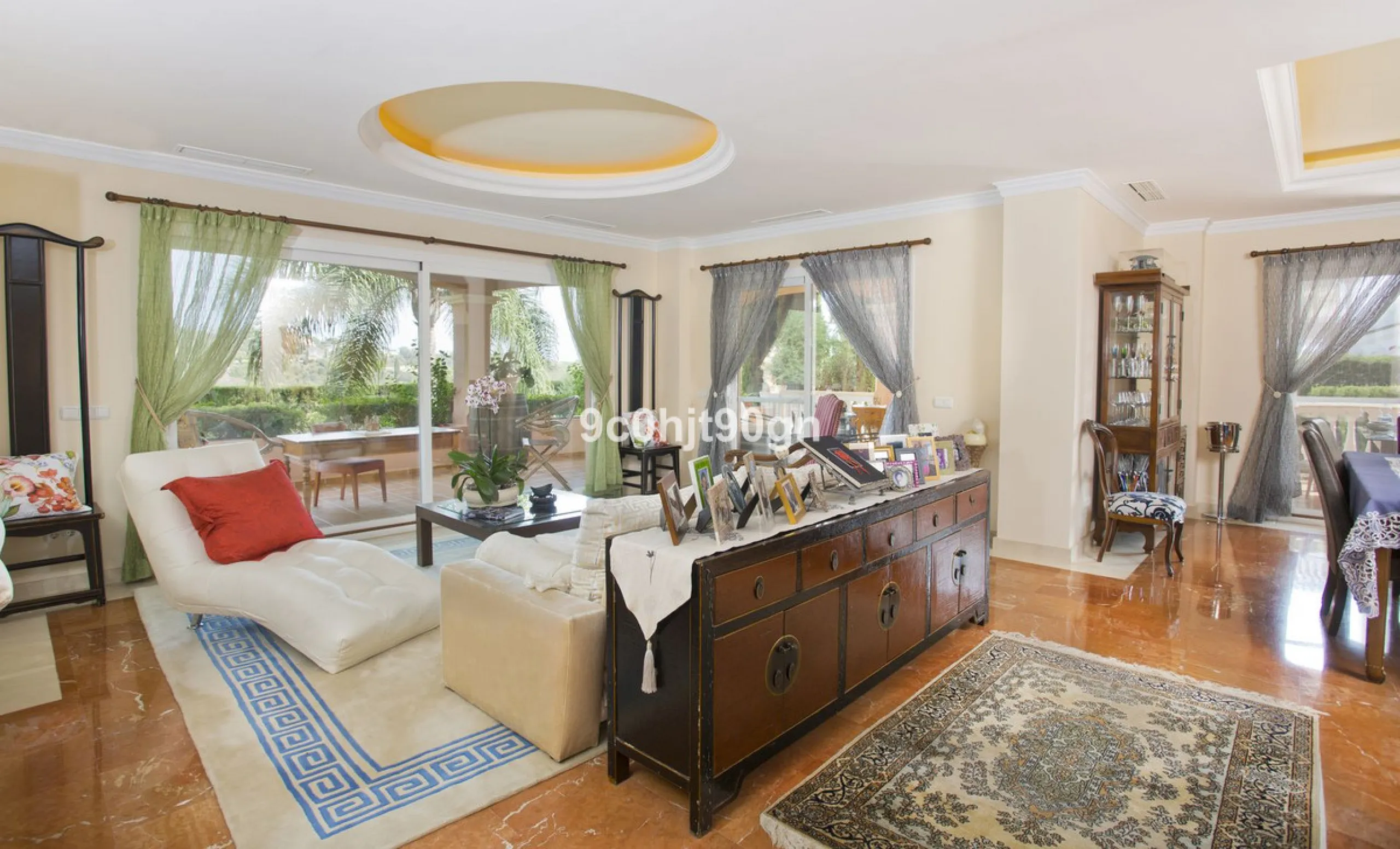 Elegant 3-Level Villa in Elviria, Marbella – Light, Space & Versatility!