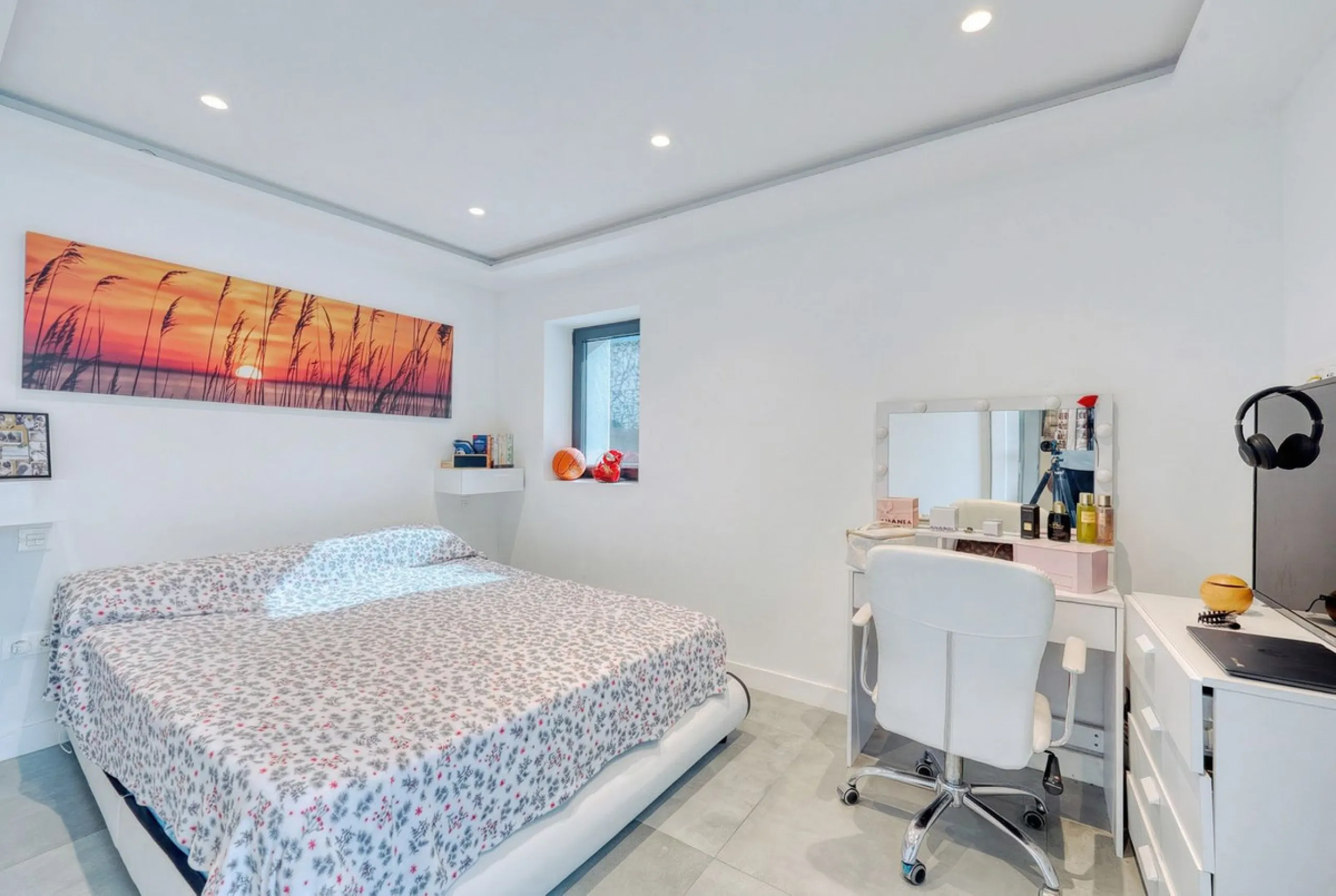 House - Detached Villa в продаже в Istán, Málaga. В доме 4 спален и 7 ванных комнат. Площадь дома 339 м². Площадь участка 410 м²