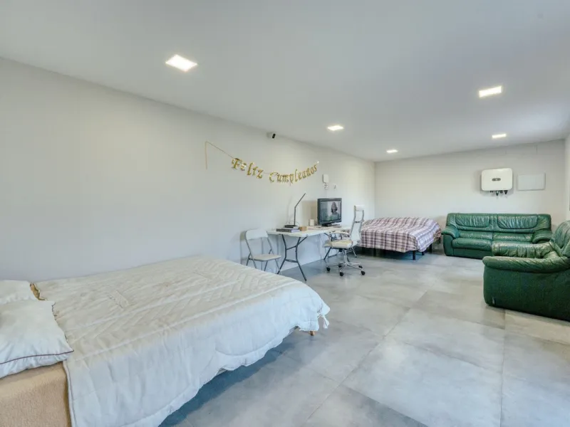 House - Detached Villa в продаже в Istán, Málaga. В доме 4 спален и 7 ванных комнат. Площадь дома 339 м². Площадь участка 410 м²