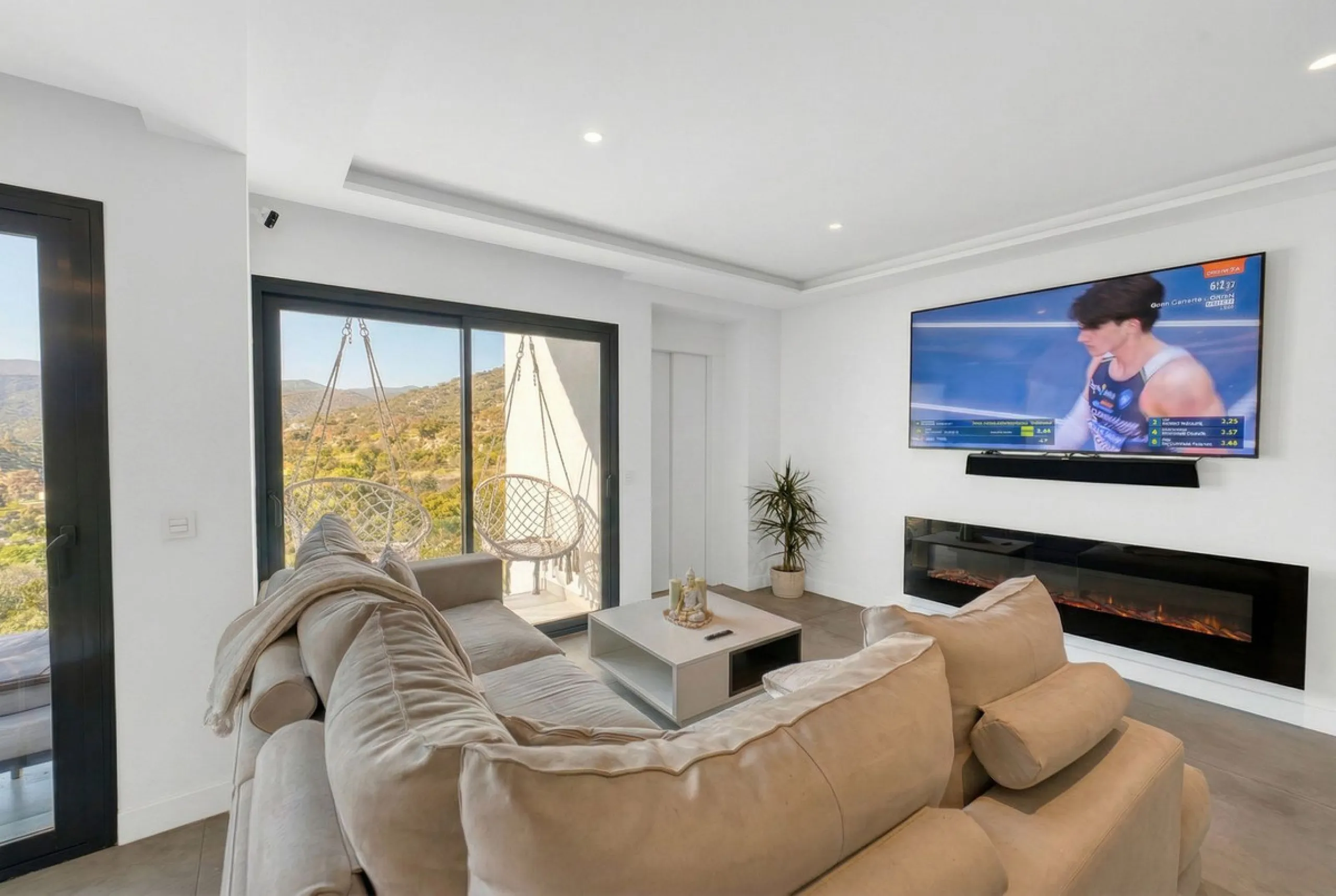 House - Detached Villa в продаже в Istán, Málaga. В доме 4 спален и 7 ванных комнат. Площадь дома 339 м². Площадь участка 410 м²