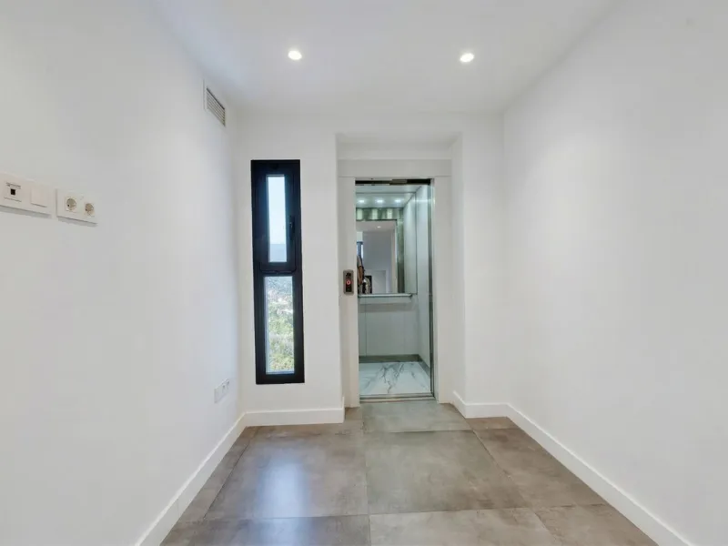 House - Detached Villa в продаже в Istán, Málaga. В доме 4 спален и 7 ванных комнат. Площадь дома 339 м². Площадь участка 410 м²