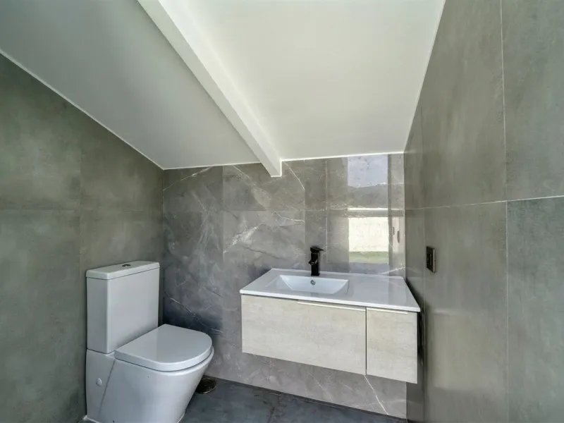 House - Detached Villa в продаже в Istán, Málaga. В доме 4 спален и 7 ванных комнат. Площадь дома 339 м². Площадь участка 410 м²