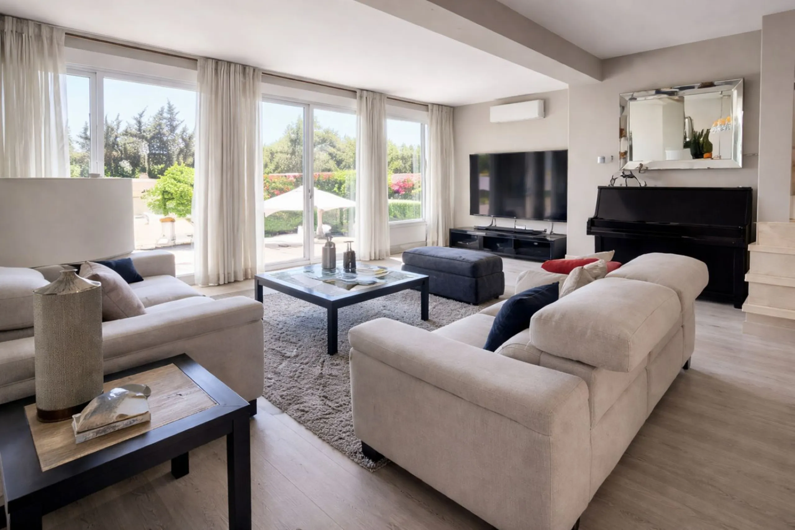 Stunning 6-bedroom, 6-bathroom detached villa located in a secure, gated community just a 10-minute walk from the beach and moments from the heart of Marbella.