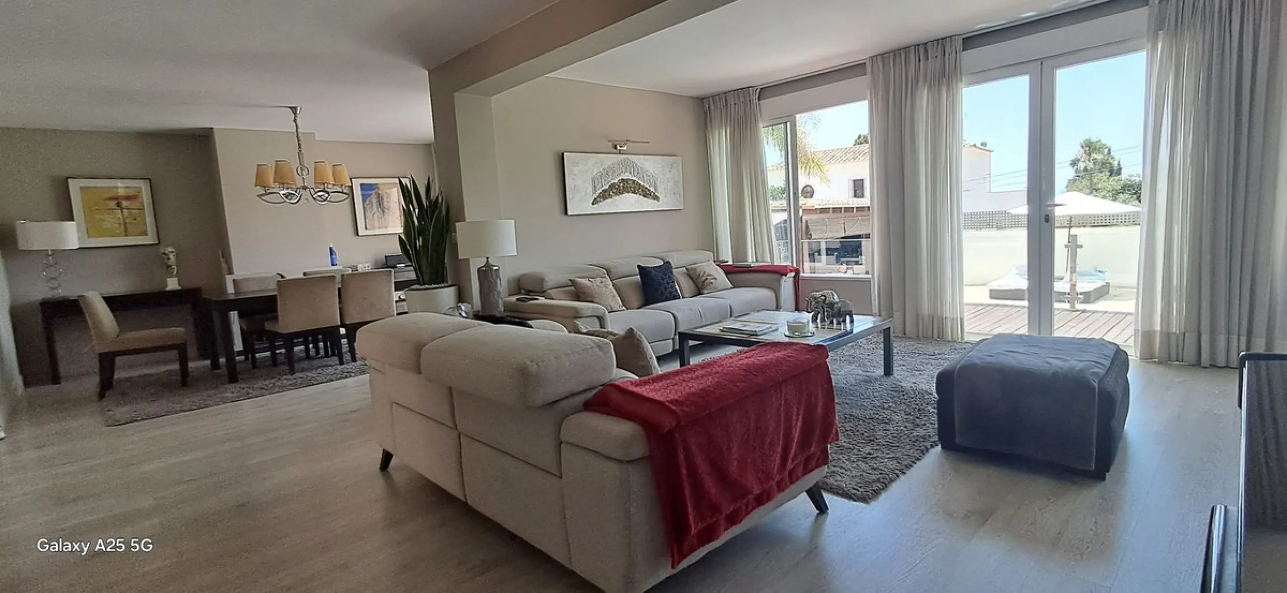 Stunning 6-bedroom, 6-bathroom detached villa located in a secure, gated community just a 10-minute walk from the beach and moments from the heart of Marbella.