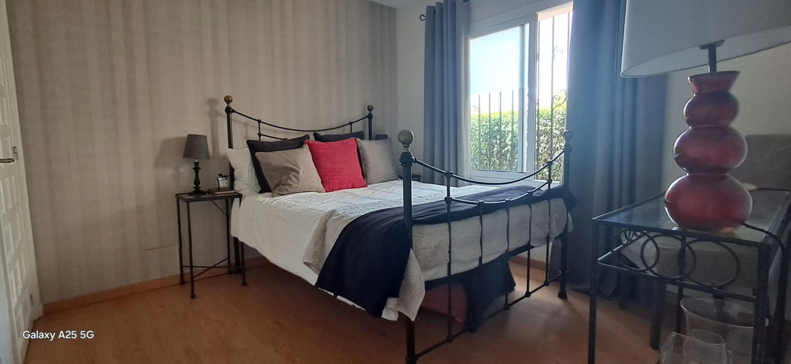 Stunning 6-bedroom, 6-bathroom detached villa located in a secure, gated community just a 10-minute walk from the beach and moments from the heart of Marbella.