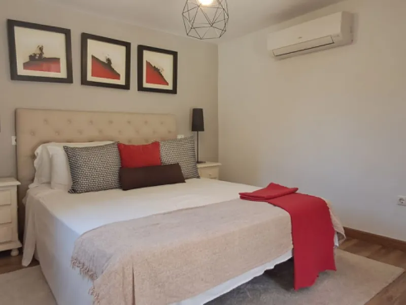 Stunning 6-bedroom, 6-bathroom detached villa located in a secure, gated community just a 10-minute walk from the beach and moments from the heart of Marbella.