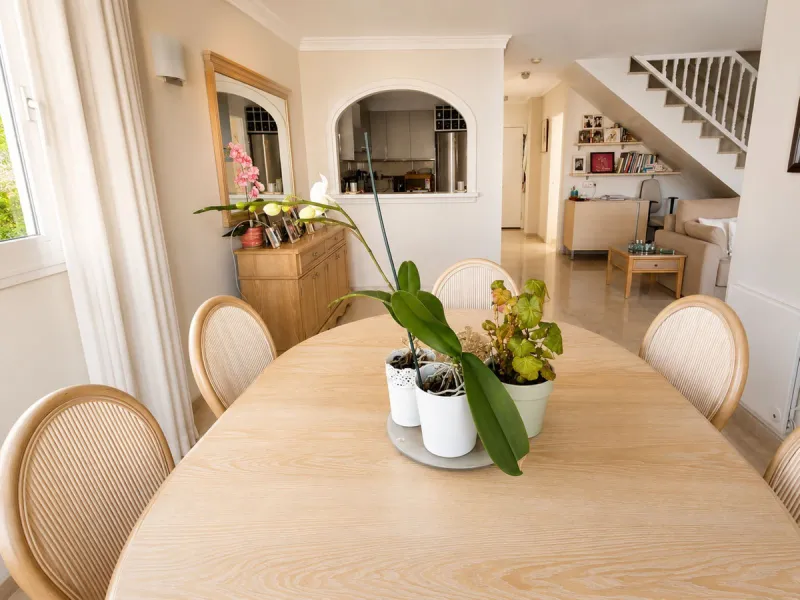 Fantastic opportunity to own a beachfront 3 bedroom penthouse!