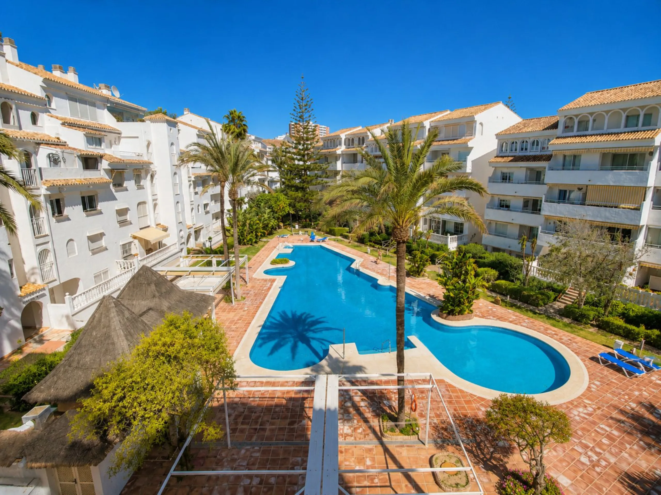 Fantastic opportunity to own a beachfront 3 bedroom penthouse!