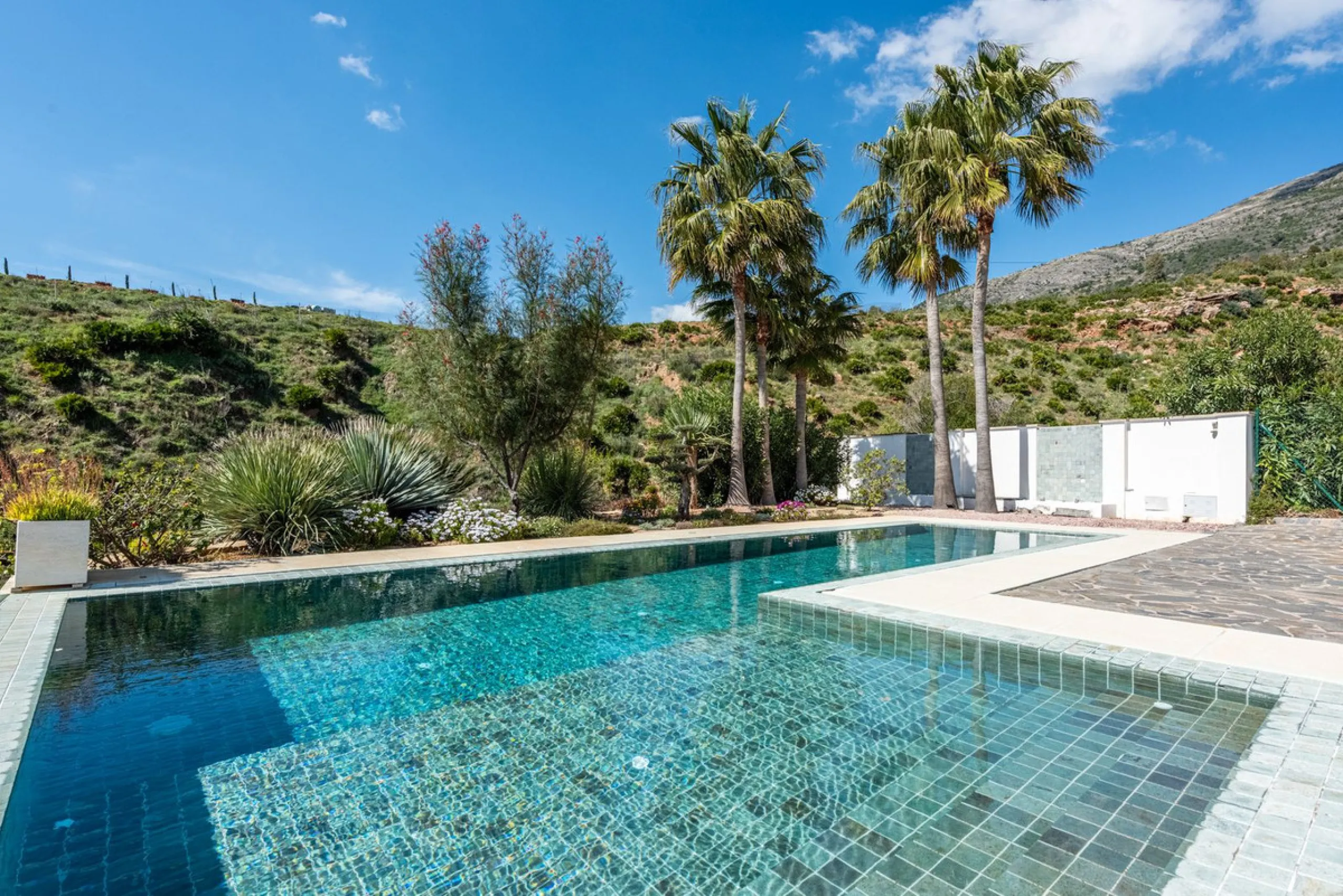 Detached Villa in Prestigious Valtocado, Mijas – with Panoramic Views of the Mountains and the Mediterranean