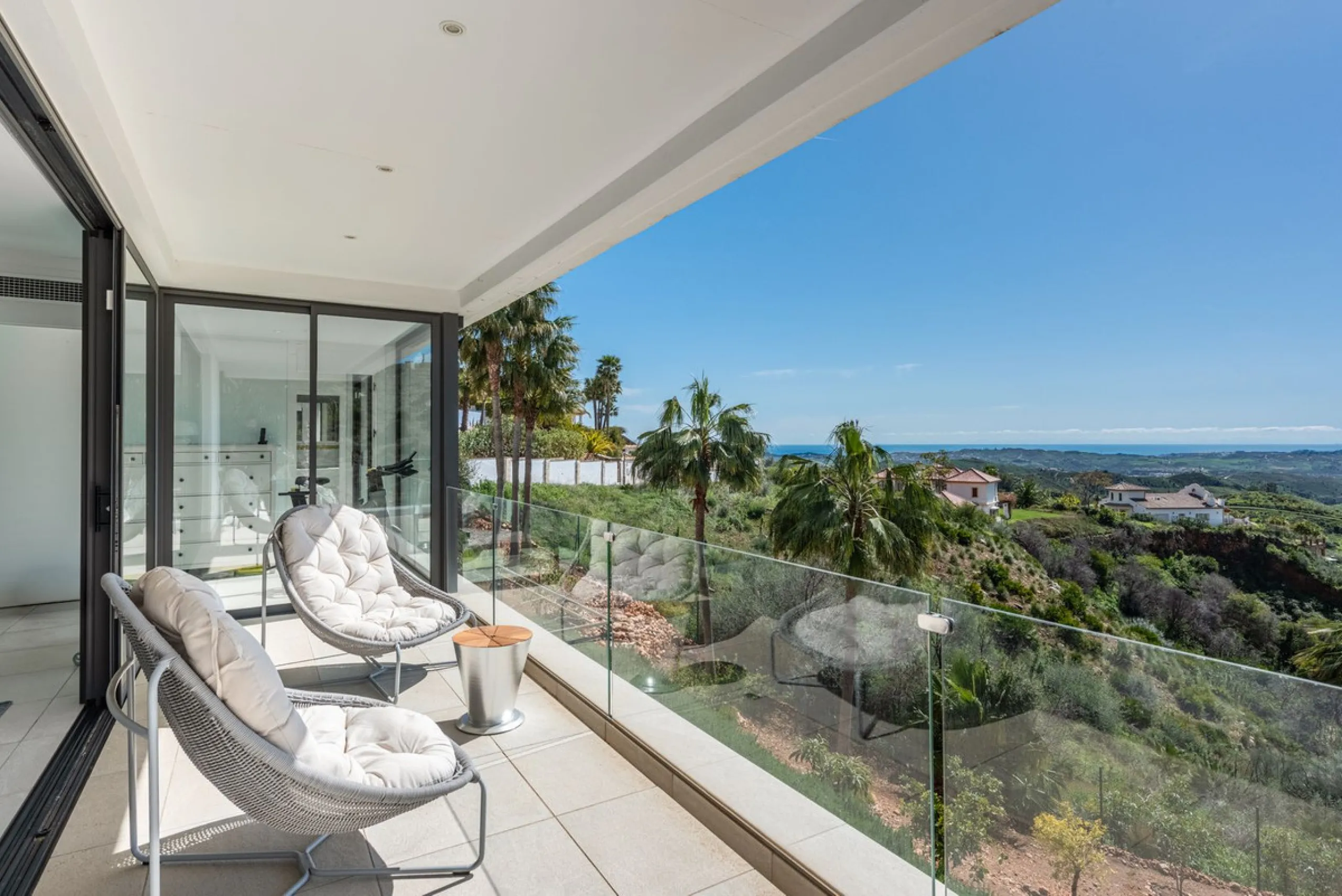 Detached Villa in Prestigious Valtocado, Mijas – with Panoramic Views of the Mountains and the Mediterranean
