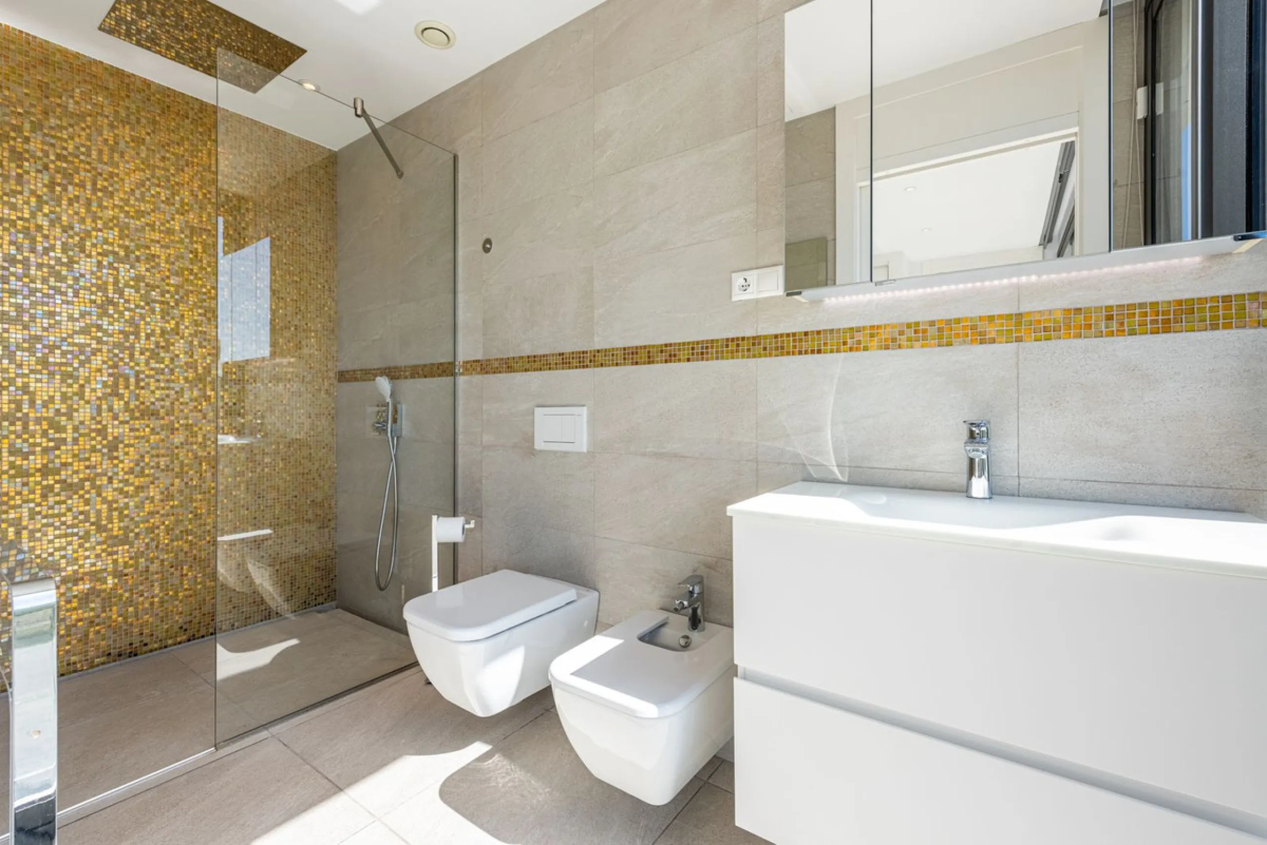 Detached Villa in Prestigious Valtocado, Mijas – with Panoramic Views of the Mountains and the Mediterranean