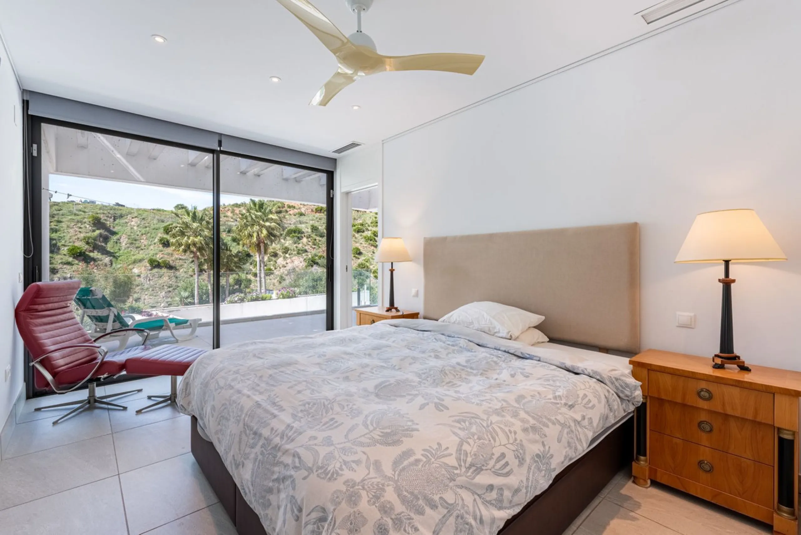 Detached Villa in Prestigious Valtocado, Mijas – with Panoramic Views of the Mountains and the Mediterranean
