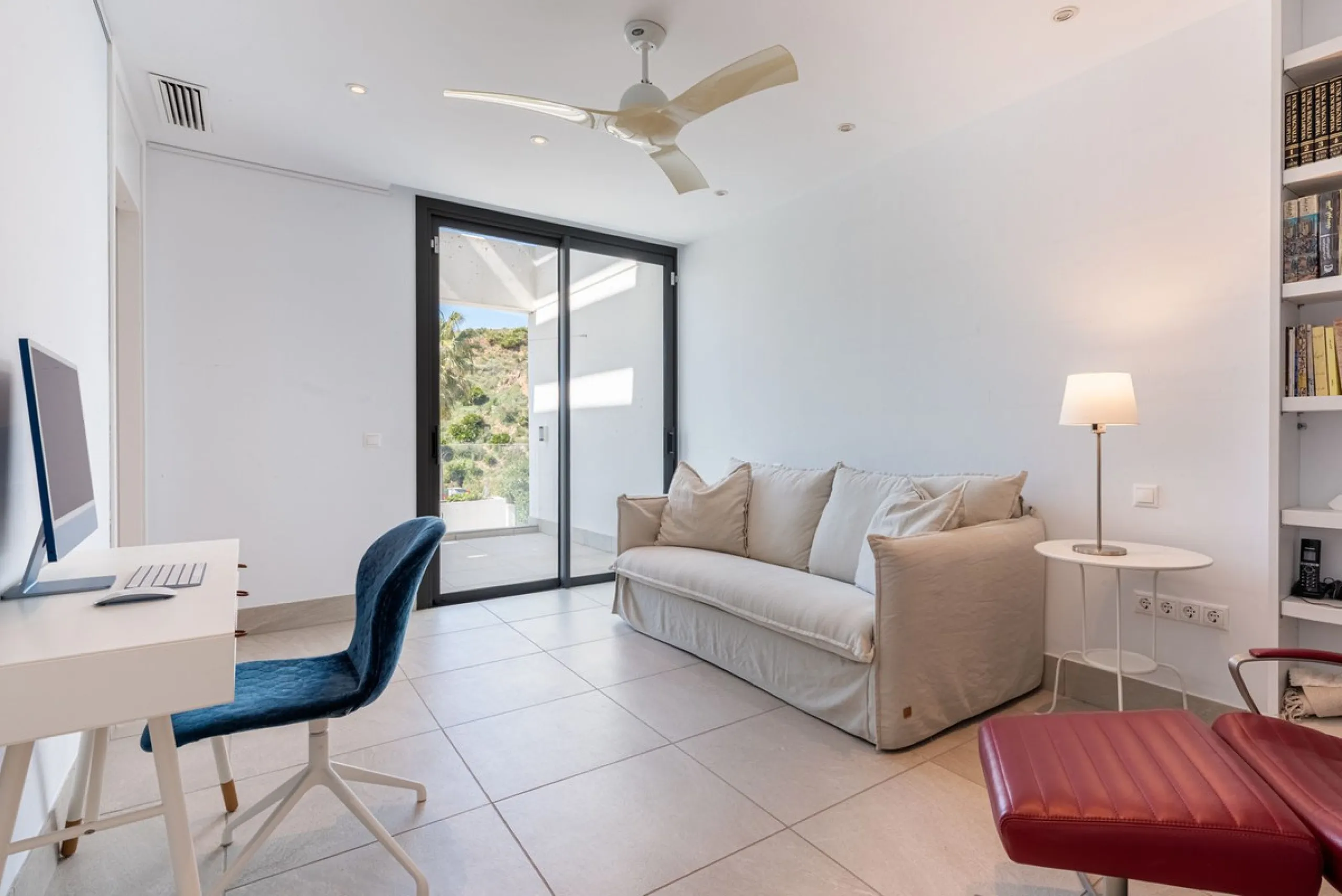 Detached Villa in Prestigious Valtocado, Mijas – with Panoramic Views of the Mountains and the Mediterranean