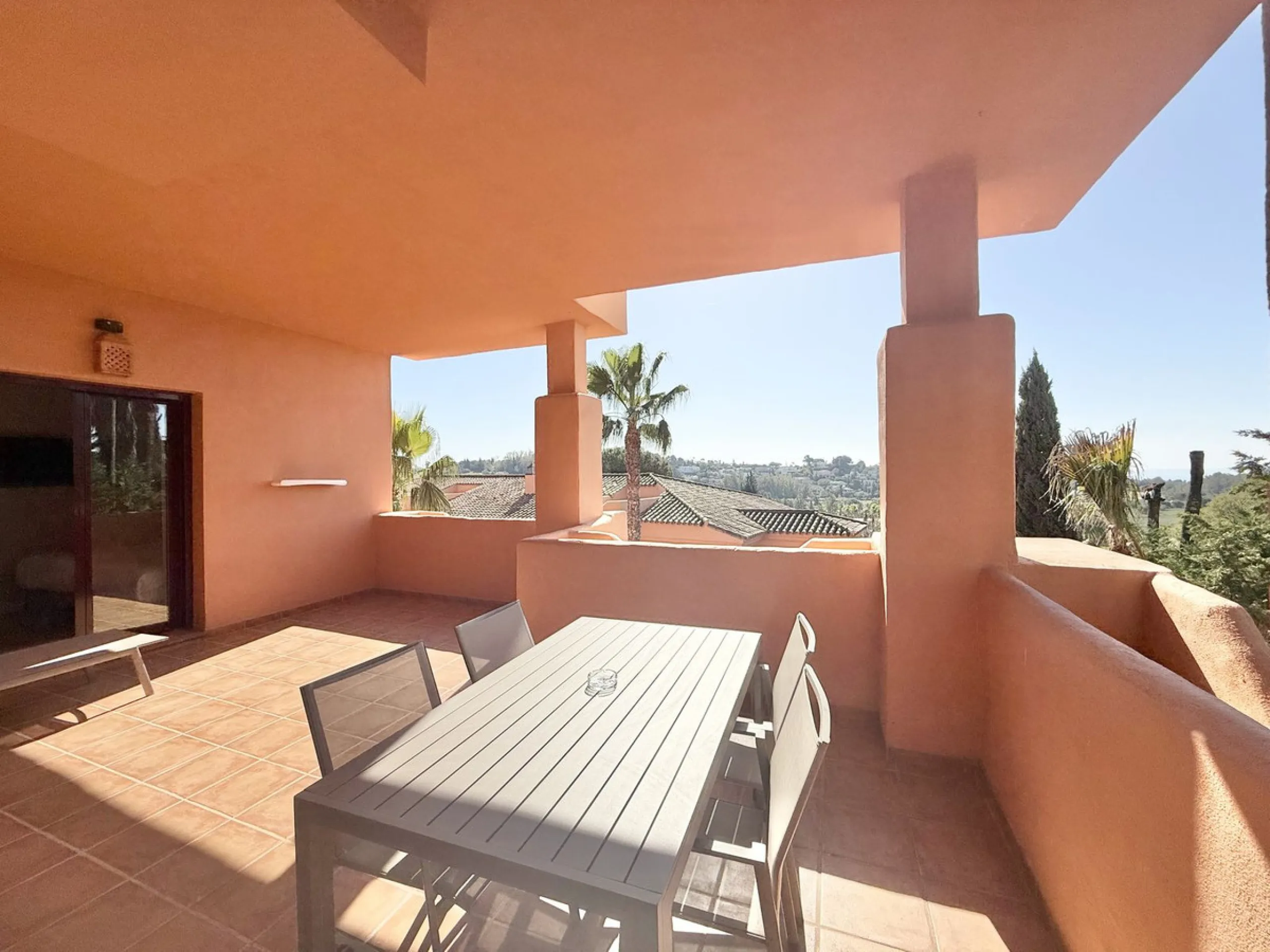 This is an ideal opportunity for those seeking a holiday retreat with resort benefits (such as concierge, cleaning services and discounted golf fares) with up to 60 days a year flexible personal usage and easy rental management for the rest of the year.