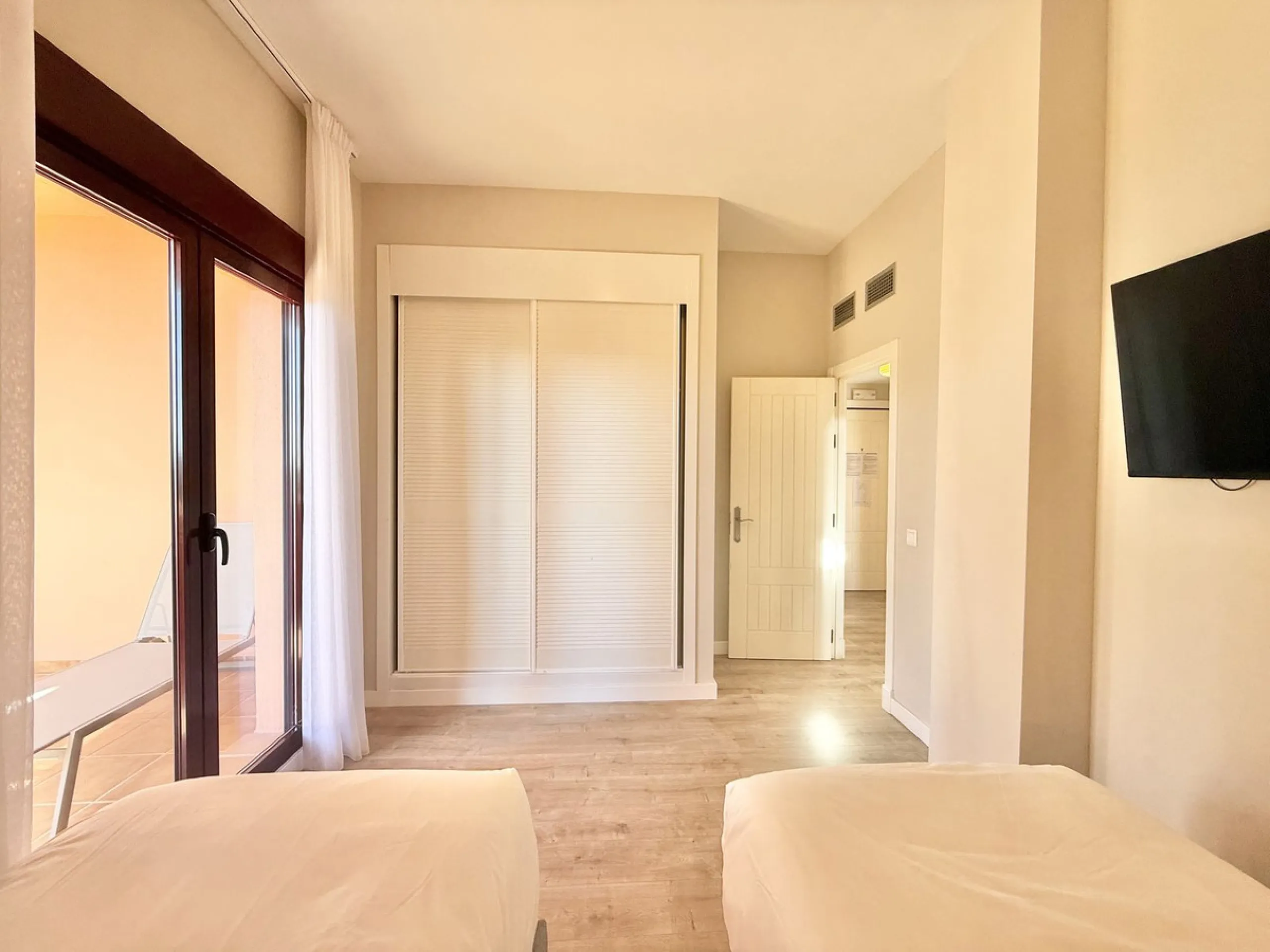 This is an ideal opportunity for those seeking a holiday retreat with resort benefits (such as concierge, cleaning services and discounted golf fares) with up to 60 days a year flexible personal usage and easy rental management for the rest of the year.