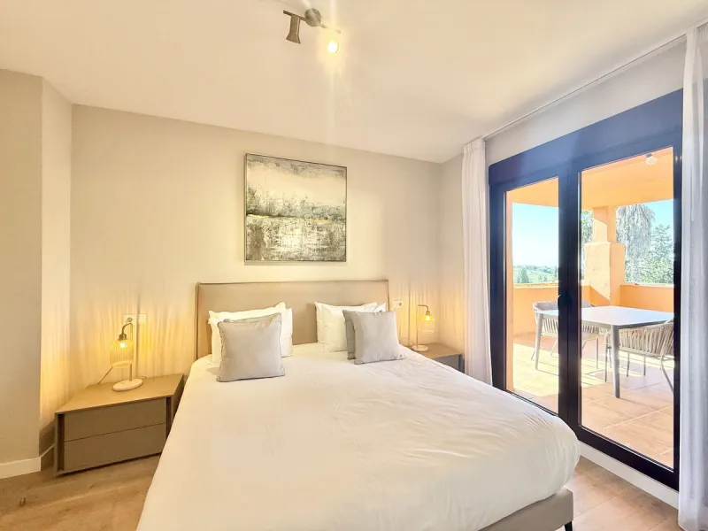 This is an ideal opportunity for those seeking a holiday retreat with resort benefits (such as concierge, cleaning services and discounted golf fares) with up to 60 days a year flexible personal usage and easy rental management for the rest of the year.