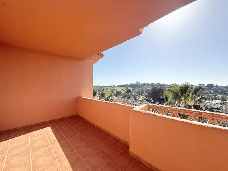 This is an ideal opportunity for those seeking a holiday retreat with resort benefits (such as concierge, cleaning services and discounted golf fares) with up to 60 days a year flexible personal usage and easy rental management for the rest of the year.