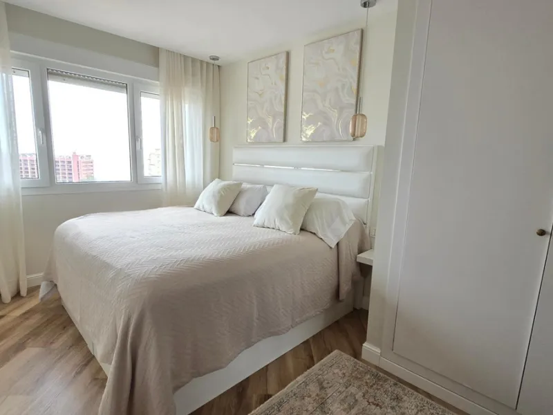 This 170 m2 apartment in Benalmádena Costa is more than just a home; it's the place where you'll want to build your best memories.