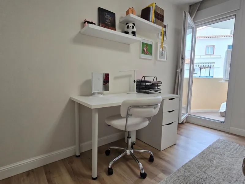 This 170 m2 apartment in Benalmádena Costa is more than just a home; it's the place where you'll want to build your best memories.