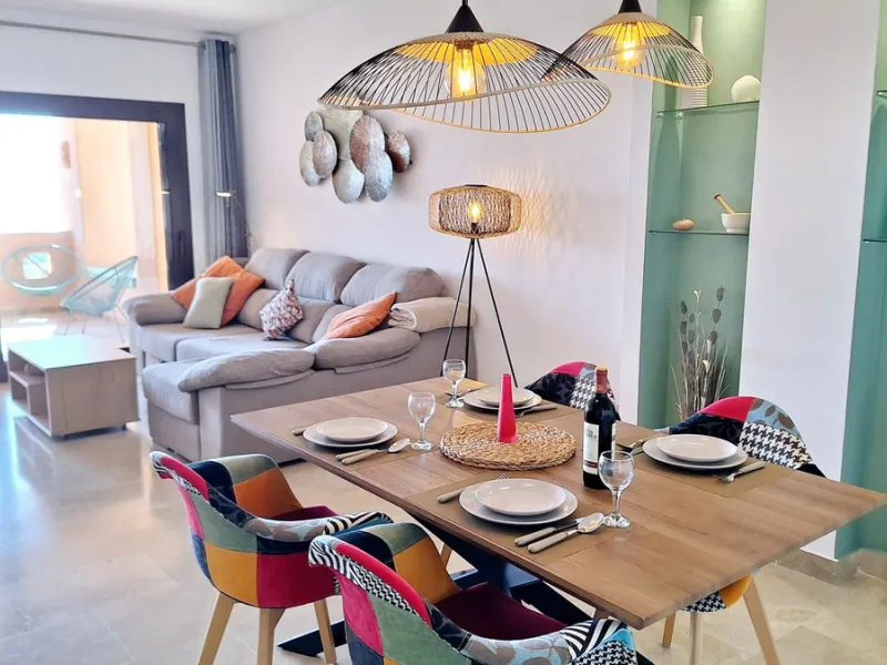 Middle Floor Apartment, La Duquesa, Costa del Sol.