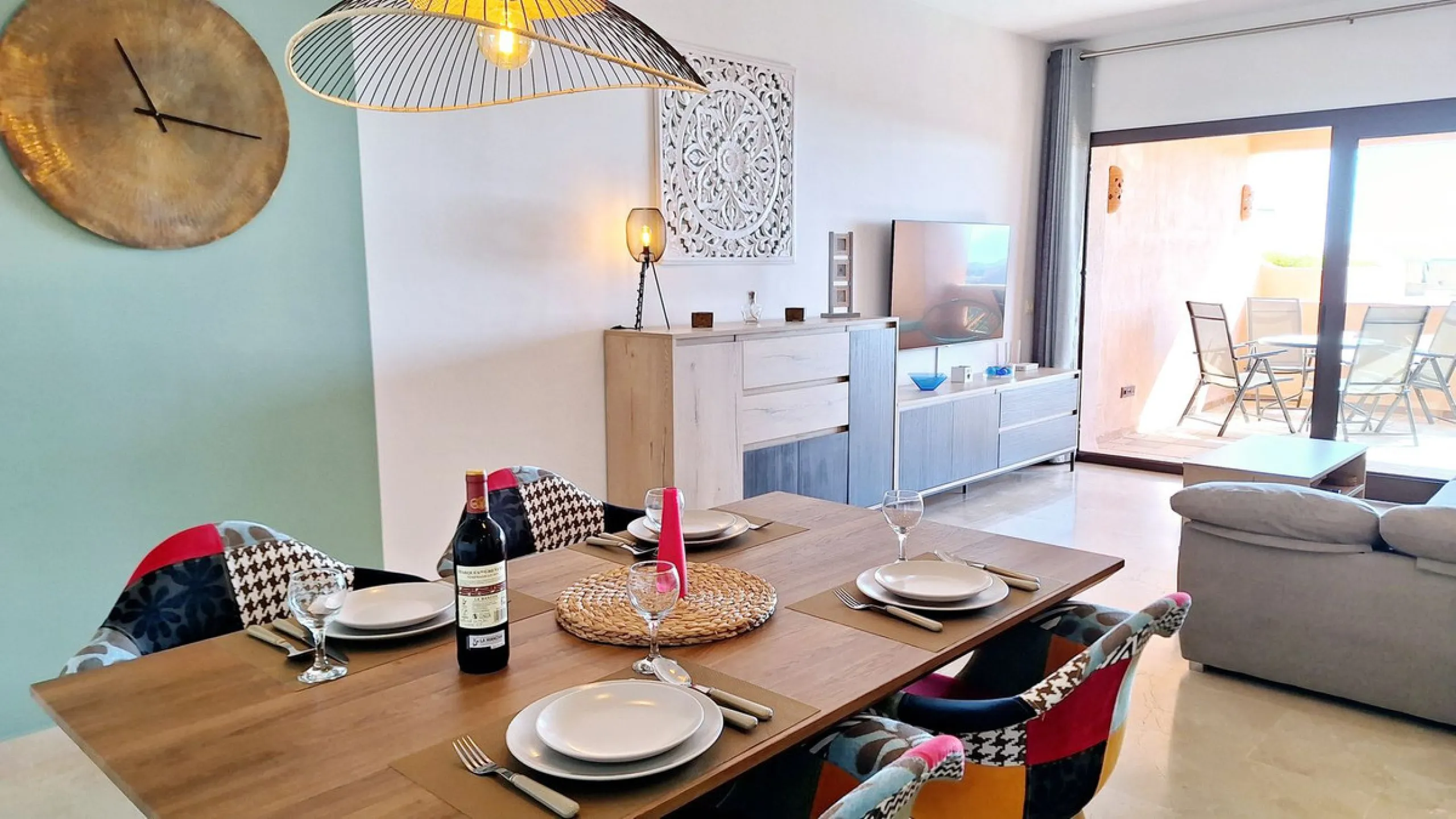 Middle Floor Apartment, La Duquesa, Costa del Sol.