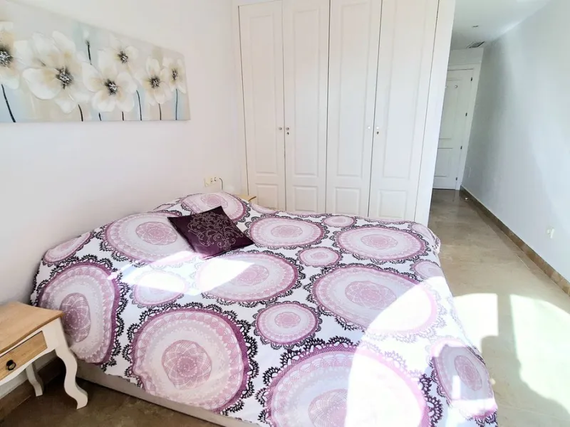 Middle Floor Apartment, La Duquesa, Costa del Sol.