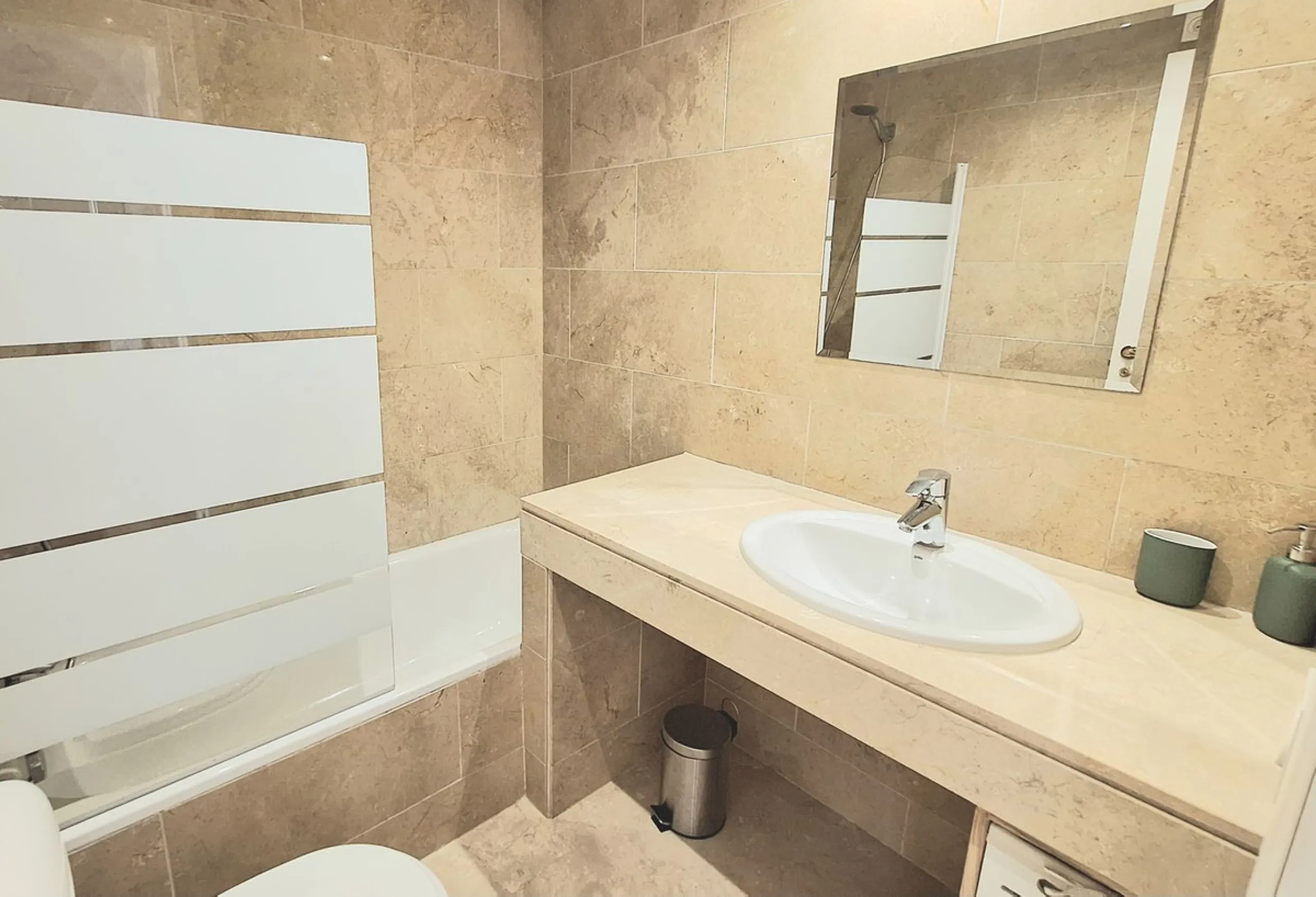 Middle Floor Apartment, La Duquesa, Costa del Sol.