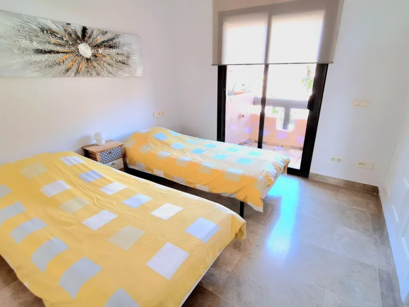 Middle Floor Apartment, La Duquesa, Costa del Sol.
