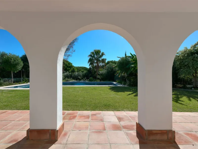 Cosy and authentic villa for sale!